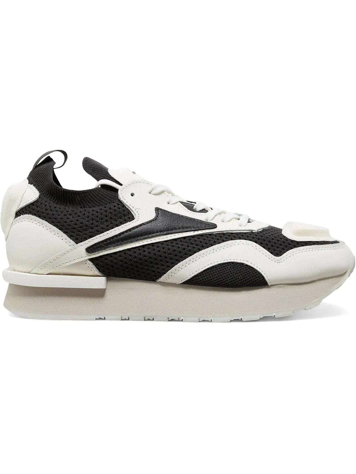 Кроссовки Reebok Classic Leather Nylon Plus, повседневные — изображение 1 из 1, белый/черный