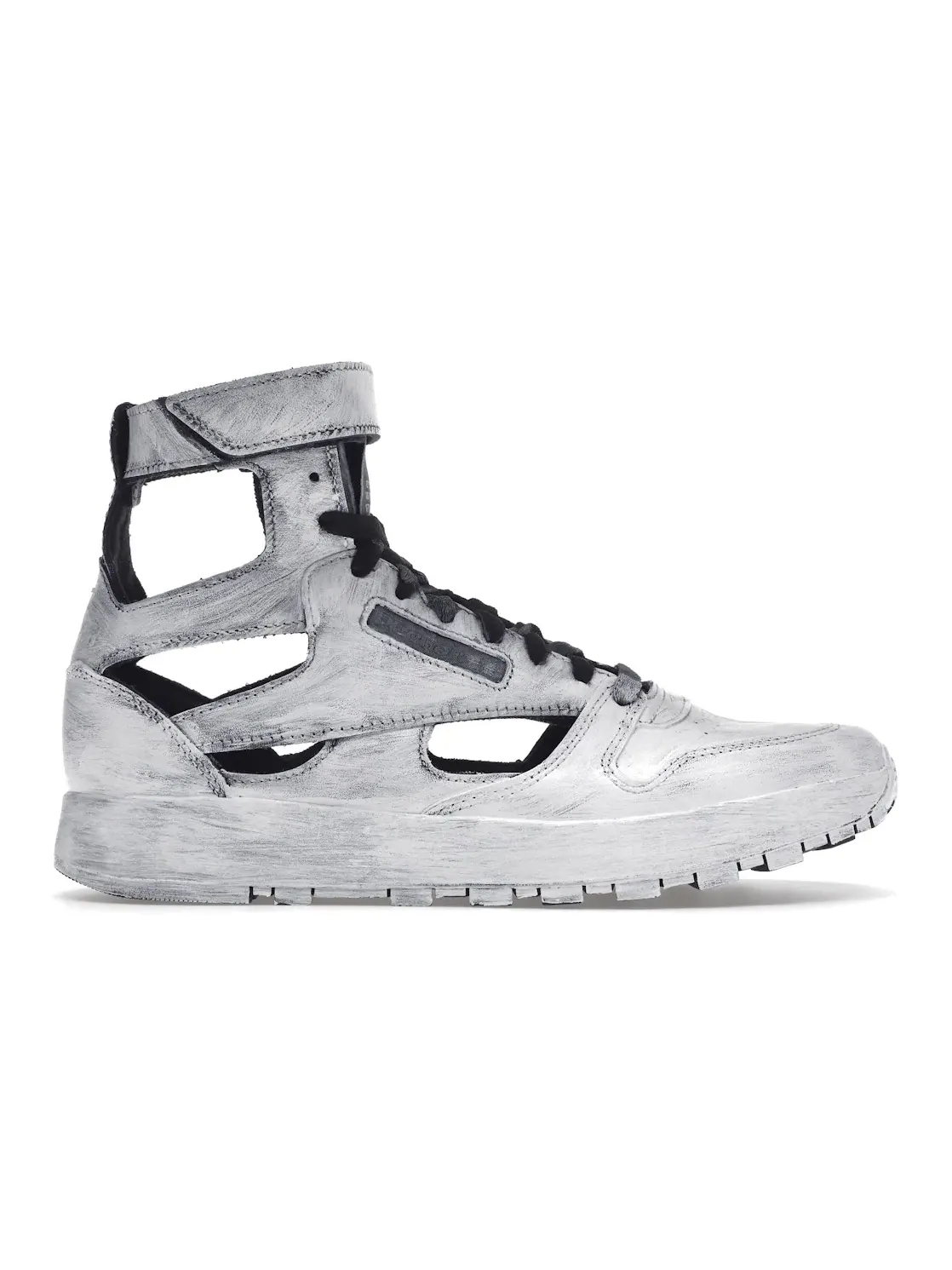 Кроссовки Reebok Classic Leather Tabi High Lifestyle, высокие, с разделенным мыском — изображение 1 из 4, белый/белый-черный