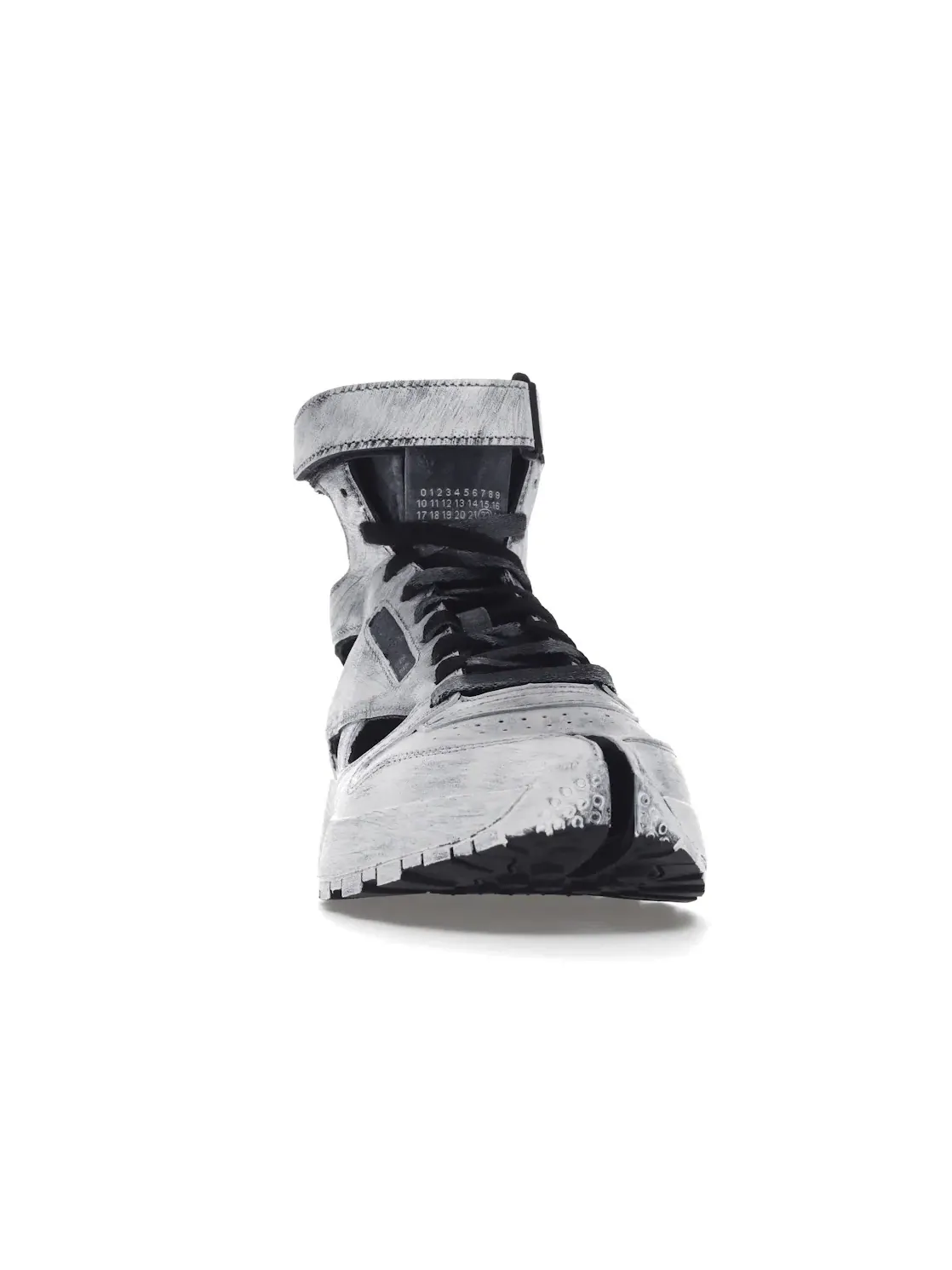 Кроссовки Reebok Classic Leather Tabi High Lifestyle, высокие, с разделенным мыском — изображение 2 из 4, белый/белый-черный