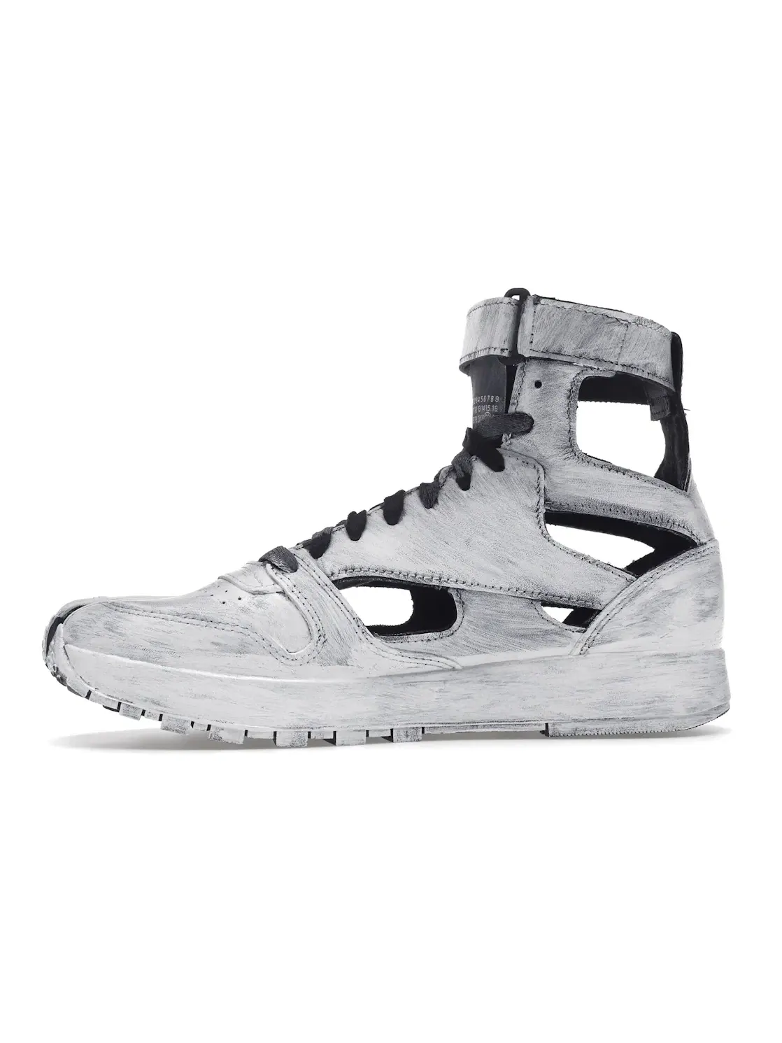 Кроссовки Reebok Classic Leather Tabi High Lifestyle, высокие, с разделенным мыском — изображение 3 из 4, белый/белый-черный