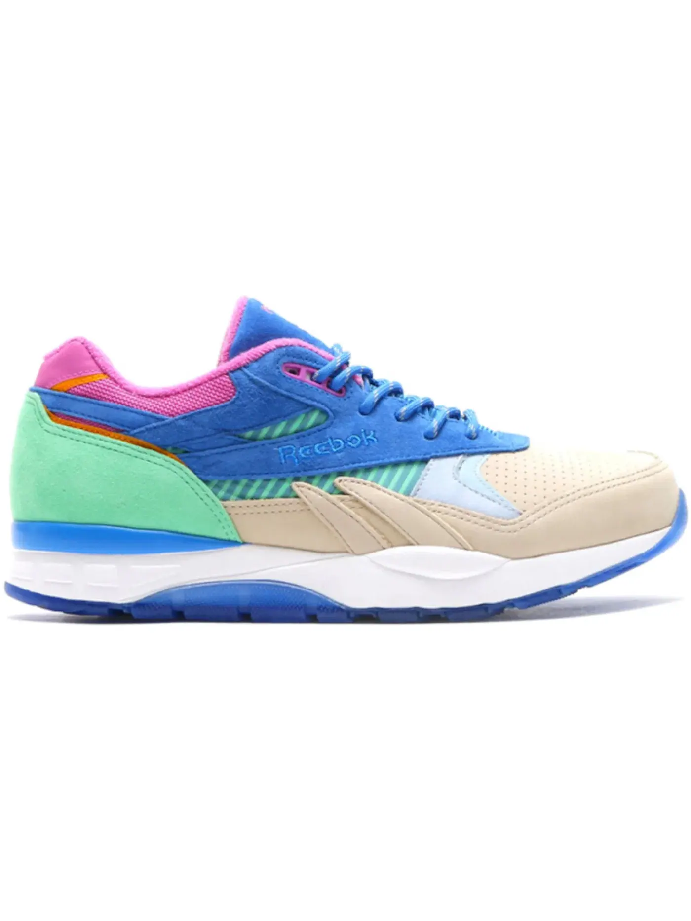 Кроссовки Reebok Ventilator Lifestyle, замша и сетка, Mint Glow/Ultraberry/Hydrangea — изображение 1 из 1