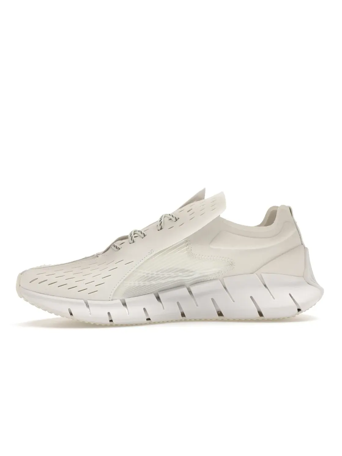 Кроссовки мужские Reebok Zig 3D Storm, футуристичный дизайн — изображение 3 из 4, белый
