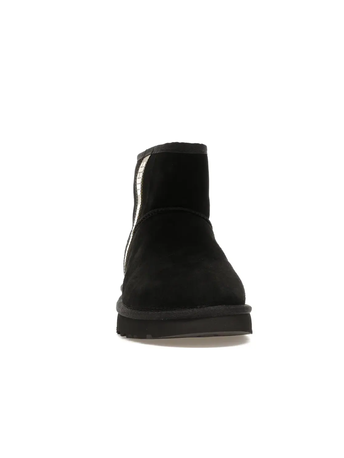 Ботинки женские UGG Classic Mini Side Logo — изображение 2 из 4, черный/белый