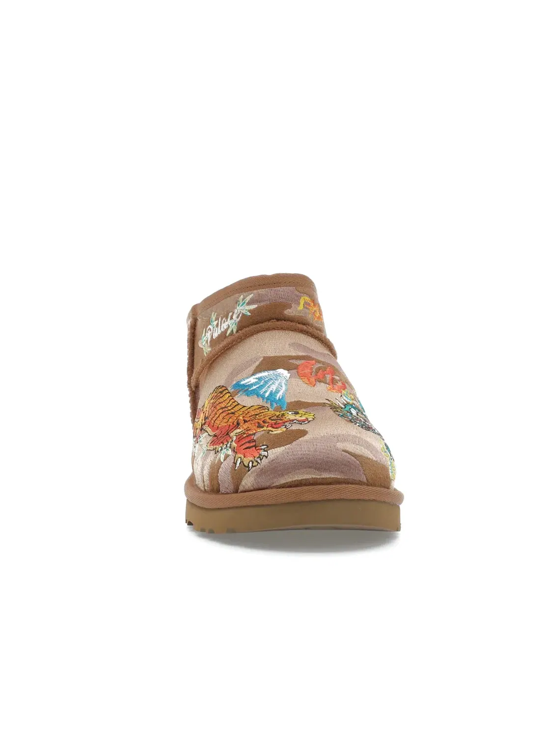 Ботинки мужские UGG Classic Ultra Mini — изображение 2 из 4, каштановый