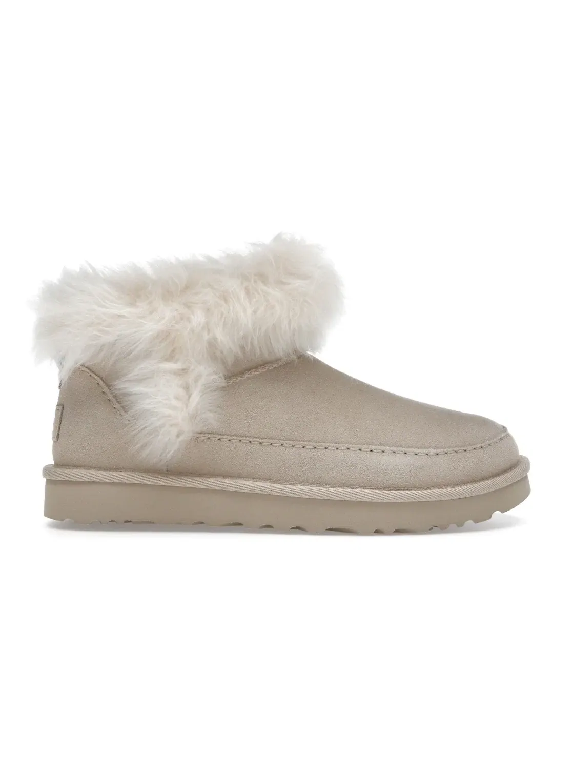 Сапоги женские UGG Classic Ultra Mini Chalet — изображение 1 из 4, песочный