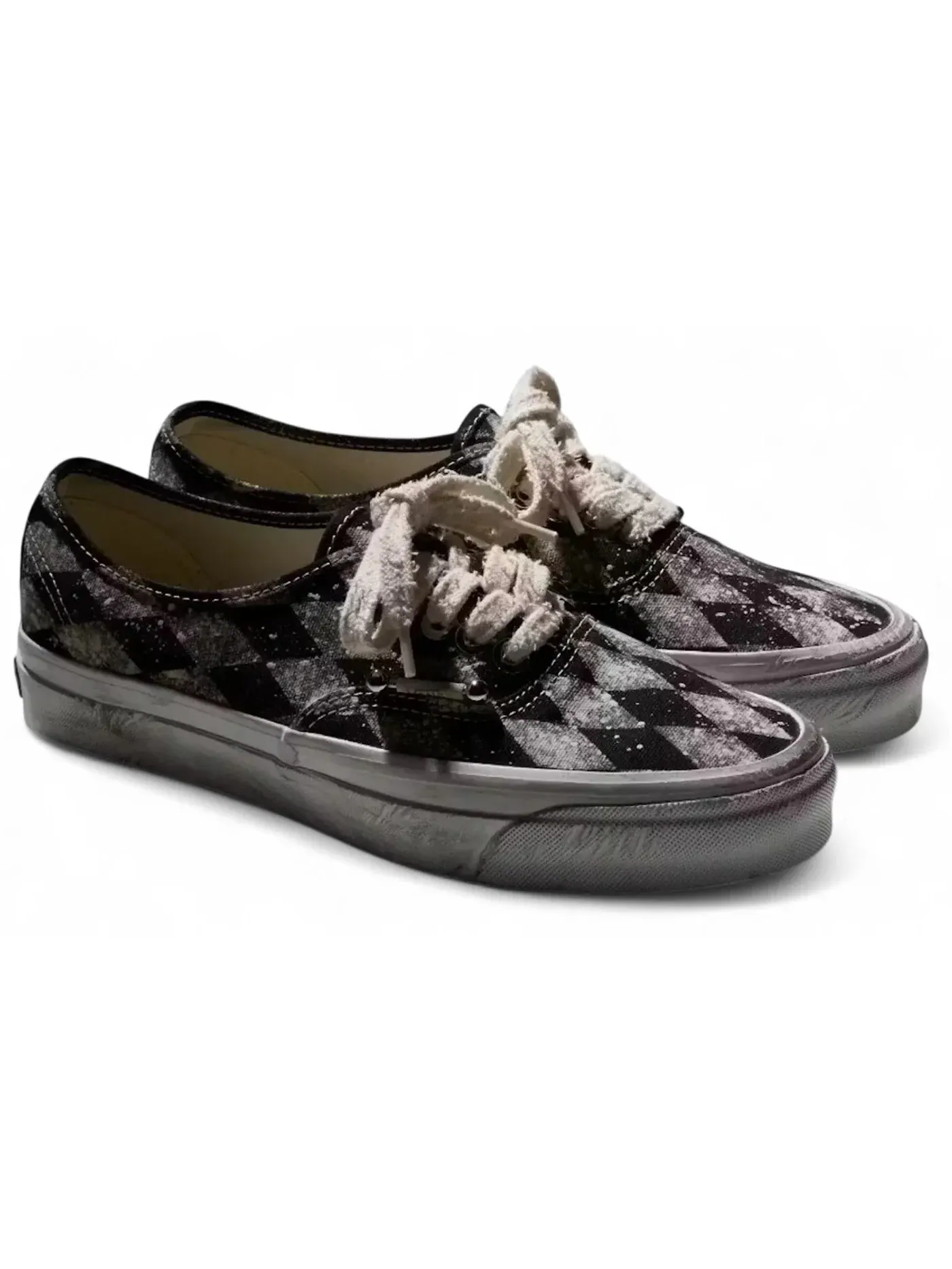 Мужские кеды классические Vans Authentic — изображение 1 из 1, черный/белый