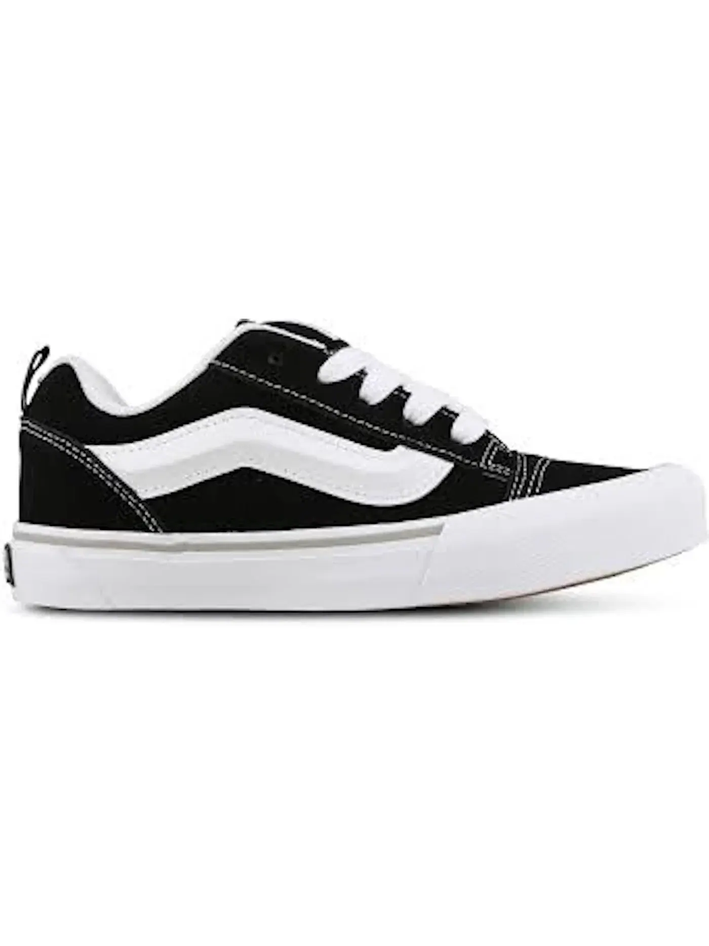 Детские кеды Lifestyle с увеличенной подошвой Vans Knu Skool — изображение 1 из 1, черный/белый