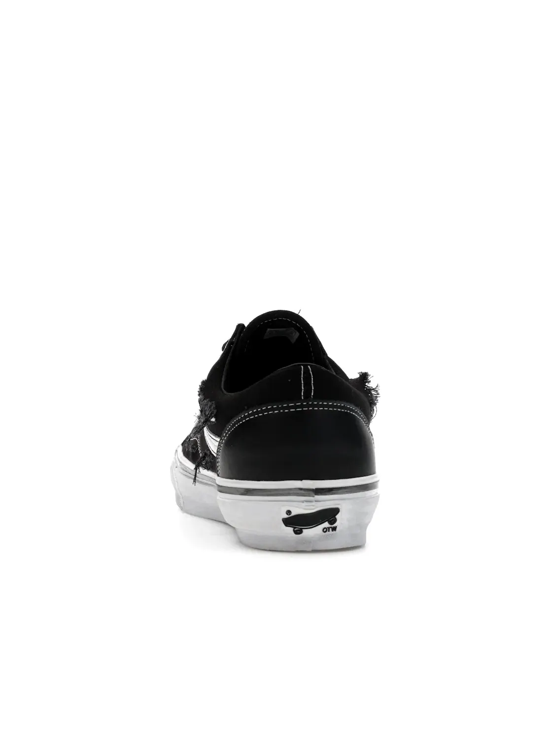 Мужские кроссовки lifestyle с потертой отделкой Vans OTW Old Skool 36 Vibram — изображение 4 из 4, серебристый серый