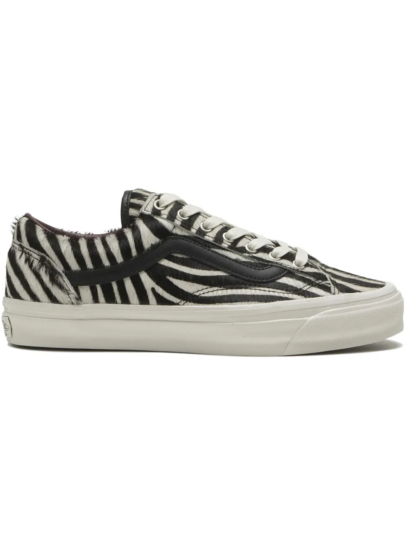 Мужские кроссовки lifestyle с пони-волосом Vans Premium Old Skool 36, Zebra — изображение 1 из 1