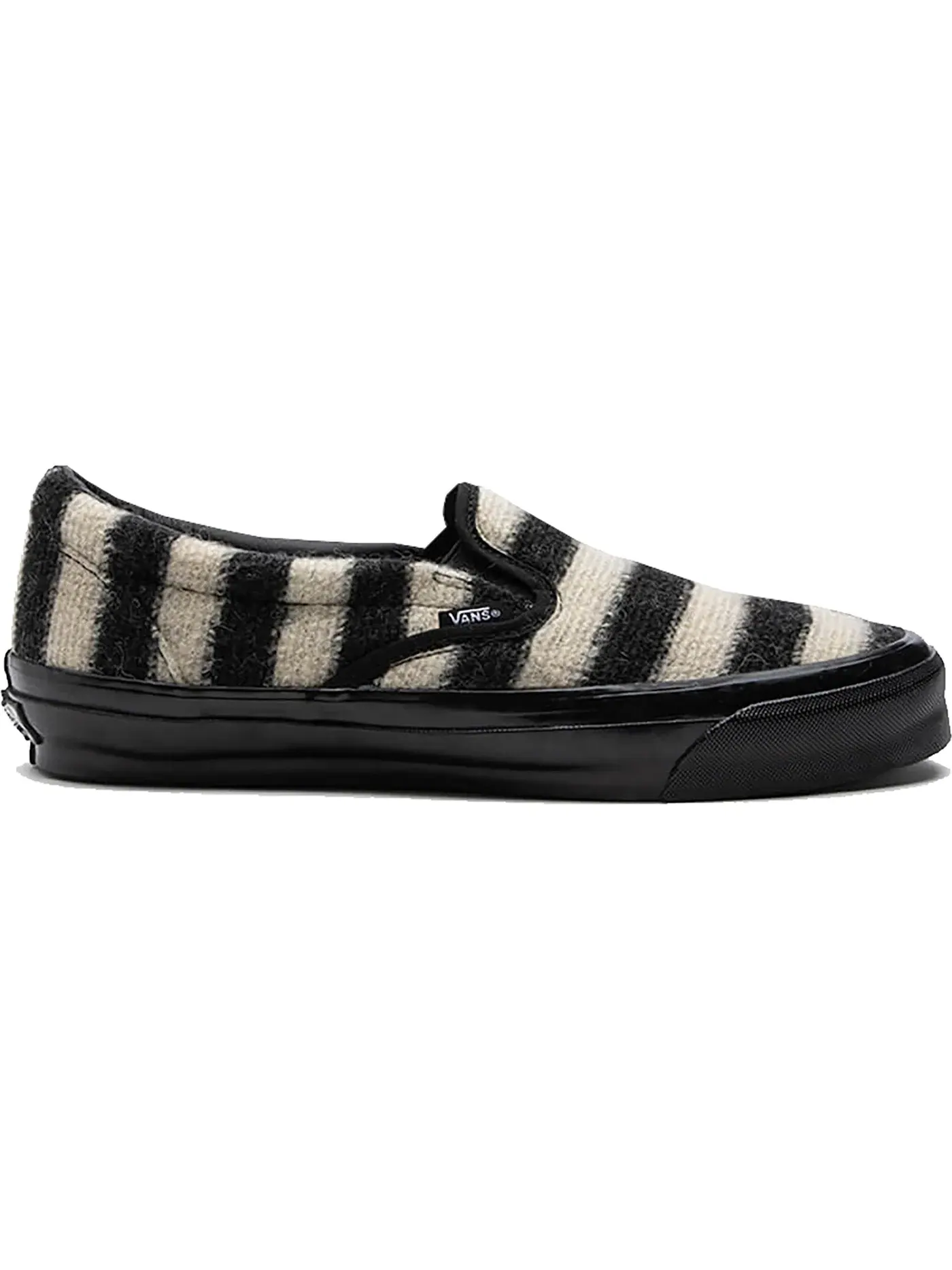Мужские кеды Lifestyle Vans Slip-On Concepts World's End Vans — изображение 1 из 1, черный