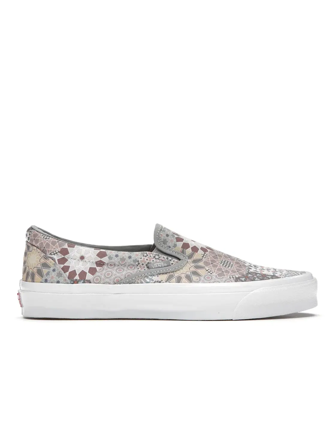 Мужские кроссовки Lifestyle Vans Slip-On — изображение 1 из 4, мульти