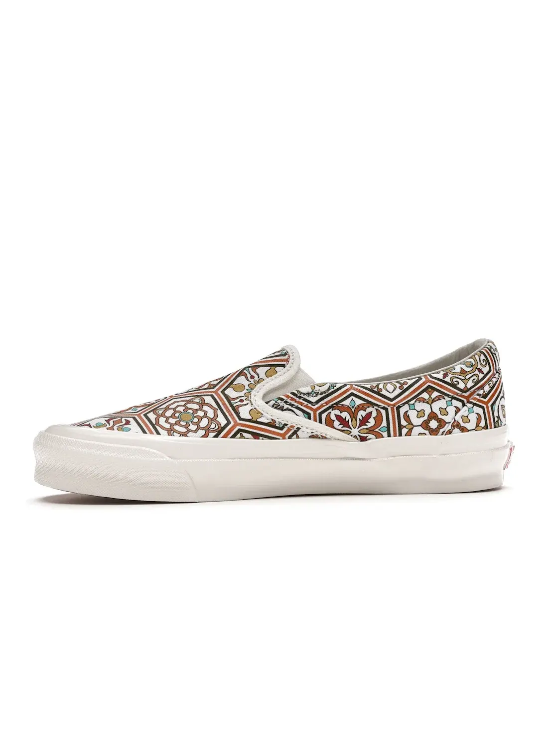 Мужские кеды Lifestyle Vans Slip-On — изображение 3 из 4, белый/мульти