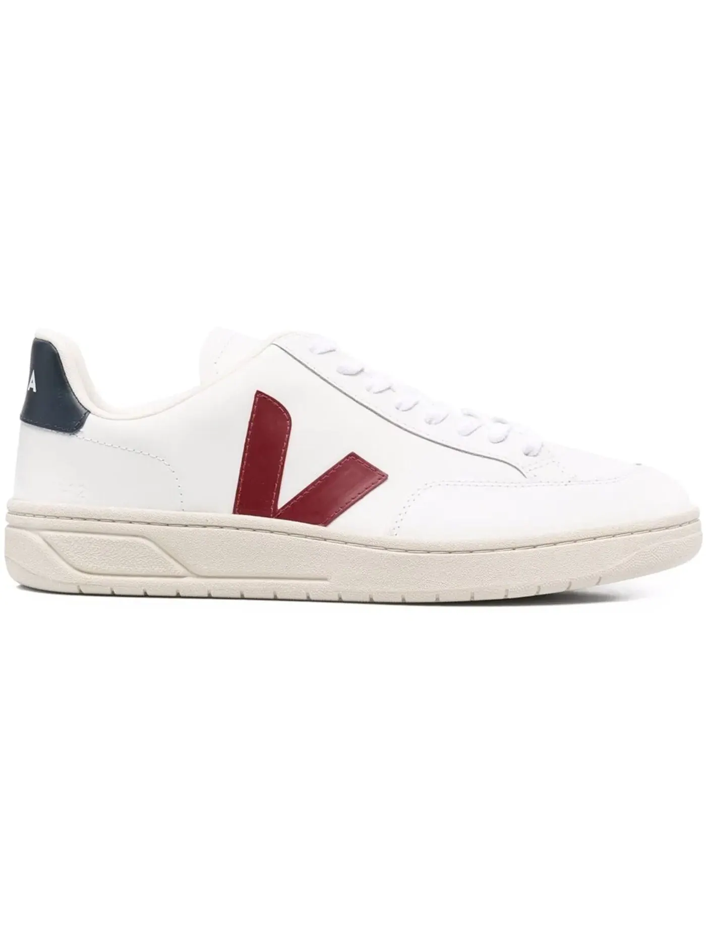 Кроссовки женские кожаные Veja V-12 Leather — изображение 1 из 1, белый