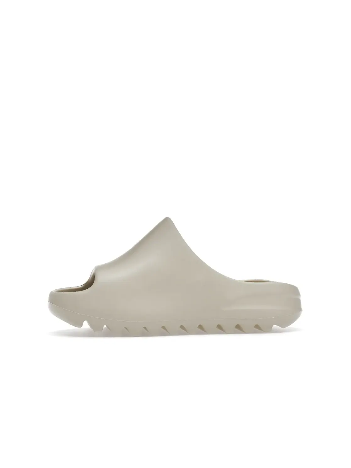 Детские шлепанцы с закрытым носком Yeezy Slide Adidas — изображение 3 из 4, кость
