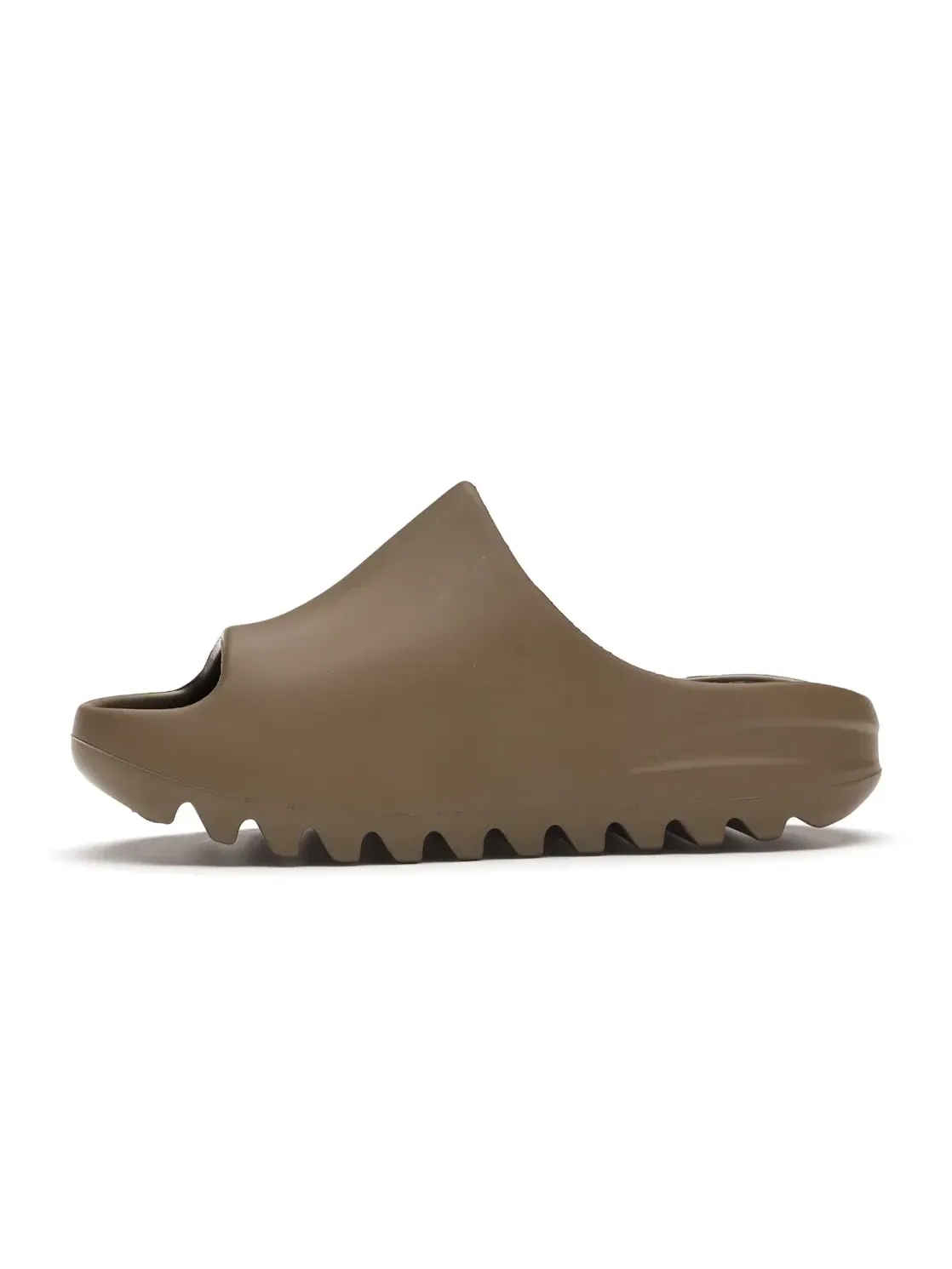 Детские шлепанцы с закрытым носком Yeezy Slide Adidas — изображение 3 из 4, коричневый