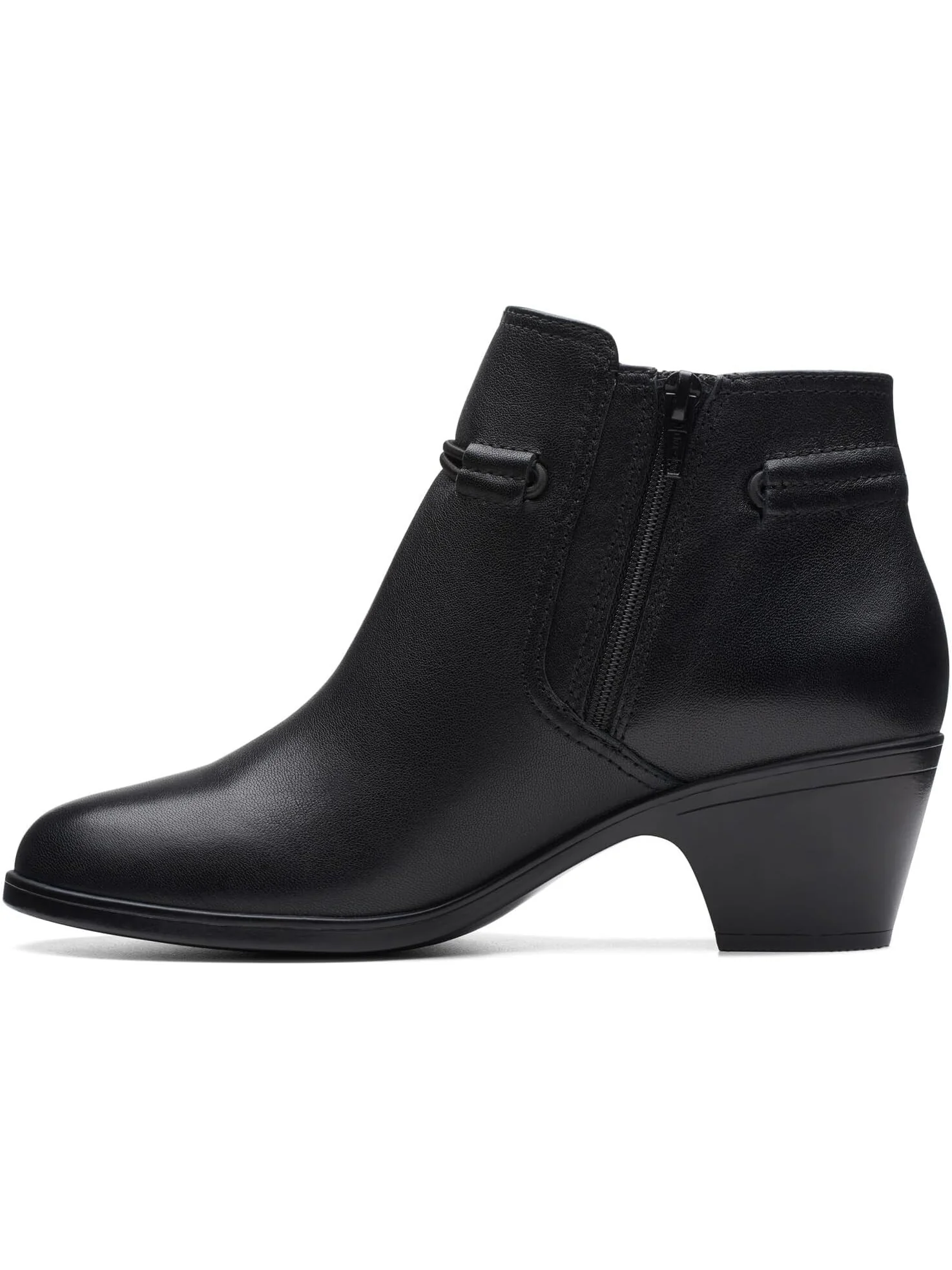 Ботинки женские Clarks Emily 2 Kaylie на каблуке — изображение 4 из 4, черный