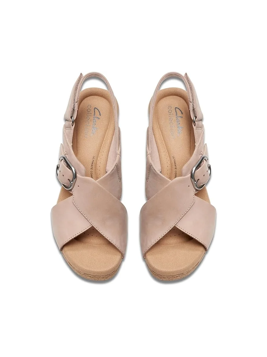 Туфли Clarks Giselle Dove — изображение 2 из 4, песочный