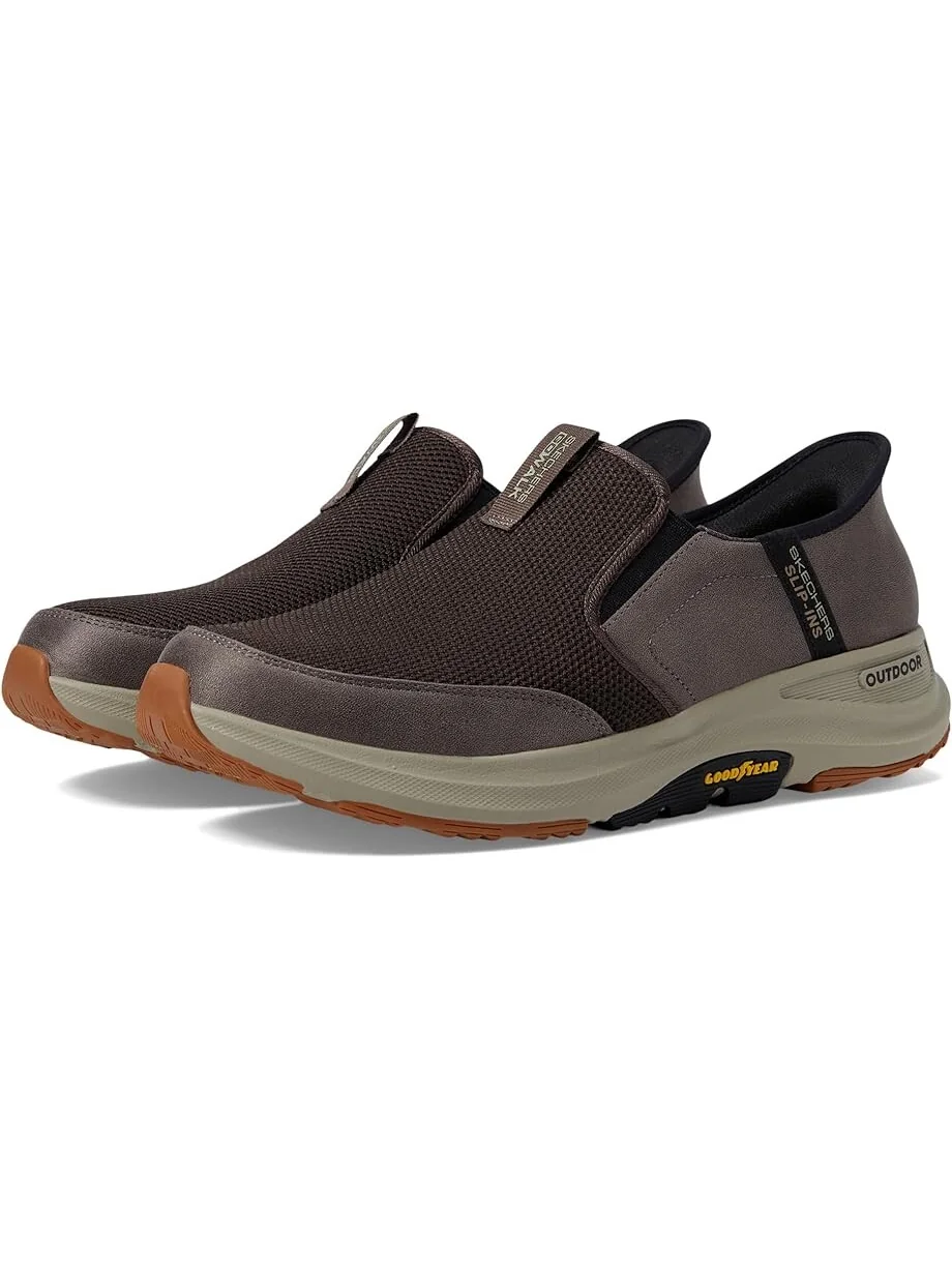 Кроссовки SKECHERS Performance Go Walk Outdoor Hands Free Slip-Ins — изображение 1 из 4, коричневый