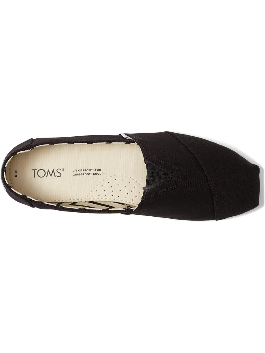 Лоферы TOMS Classic Alpargata — изображение 2 из 4, черный
