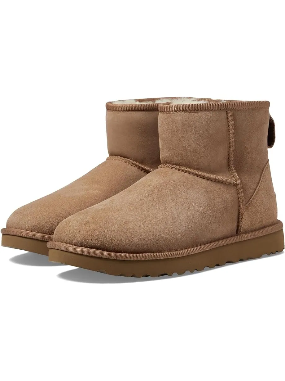 Ботинки UGG Classic Mini II