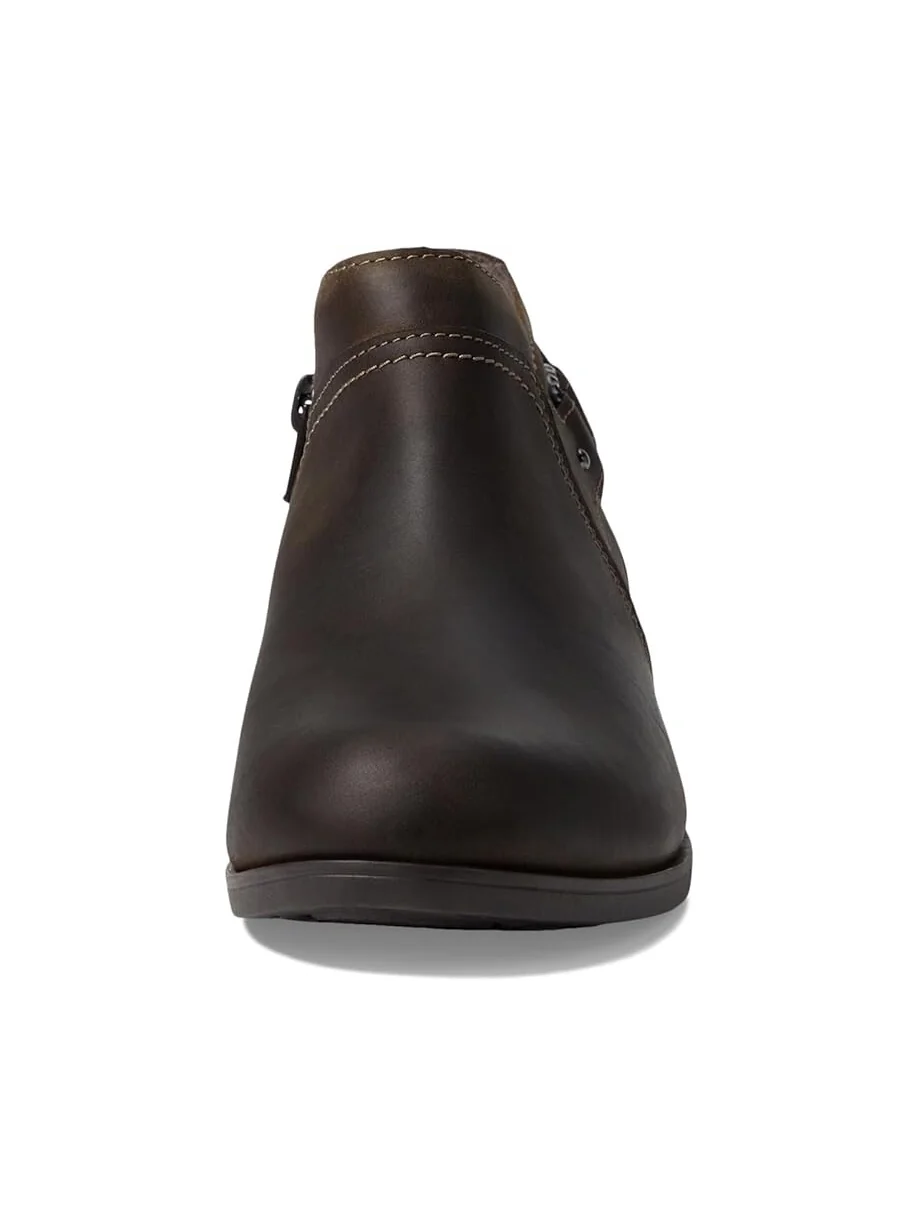 Ботинки женские Clarks Charlten Grace на каблуке — изображение 2 из 4, темно-коричневый