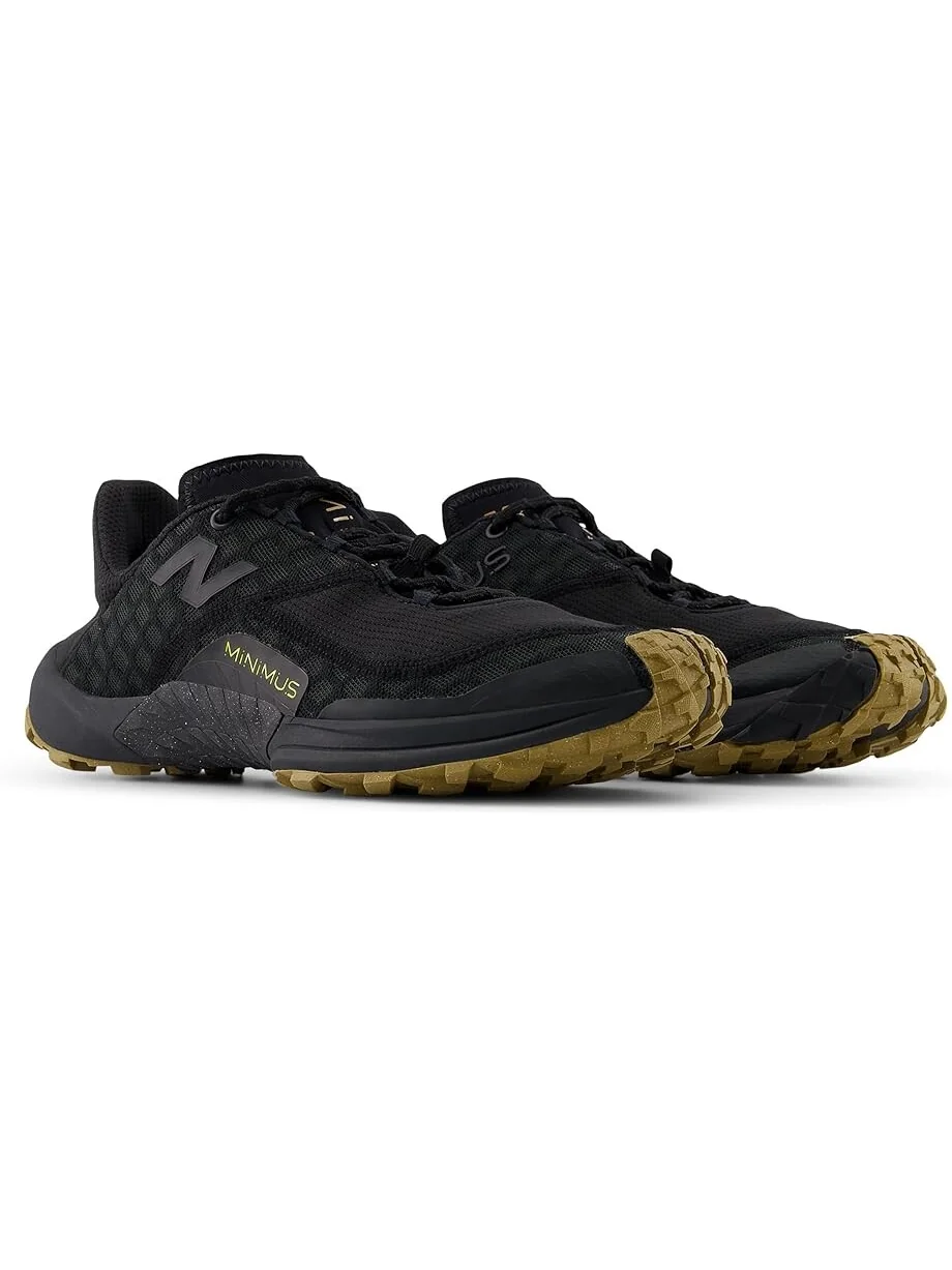 Кроссовки New Balance Minimus Trail — изображение 1 из 4, черный