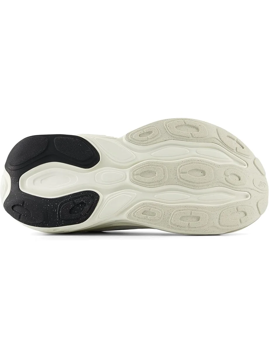 Кроссовки New Balance Fresh Foam X More v5 — изображение 3 из 6, белый