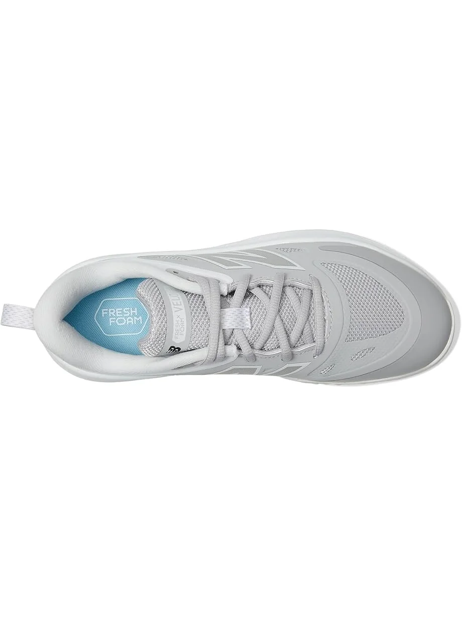Кроссовки New Balance Fresh Foam Velov4 Turf-Trainer — изображение 2 из 7, белый