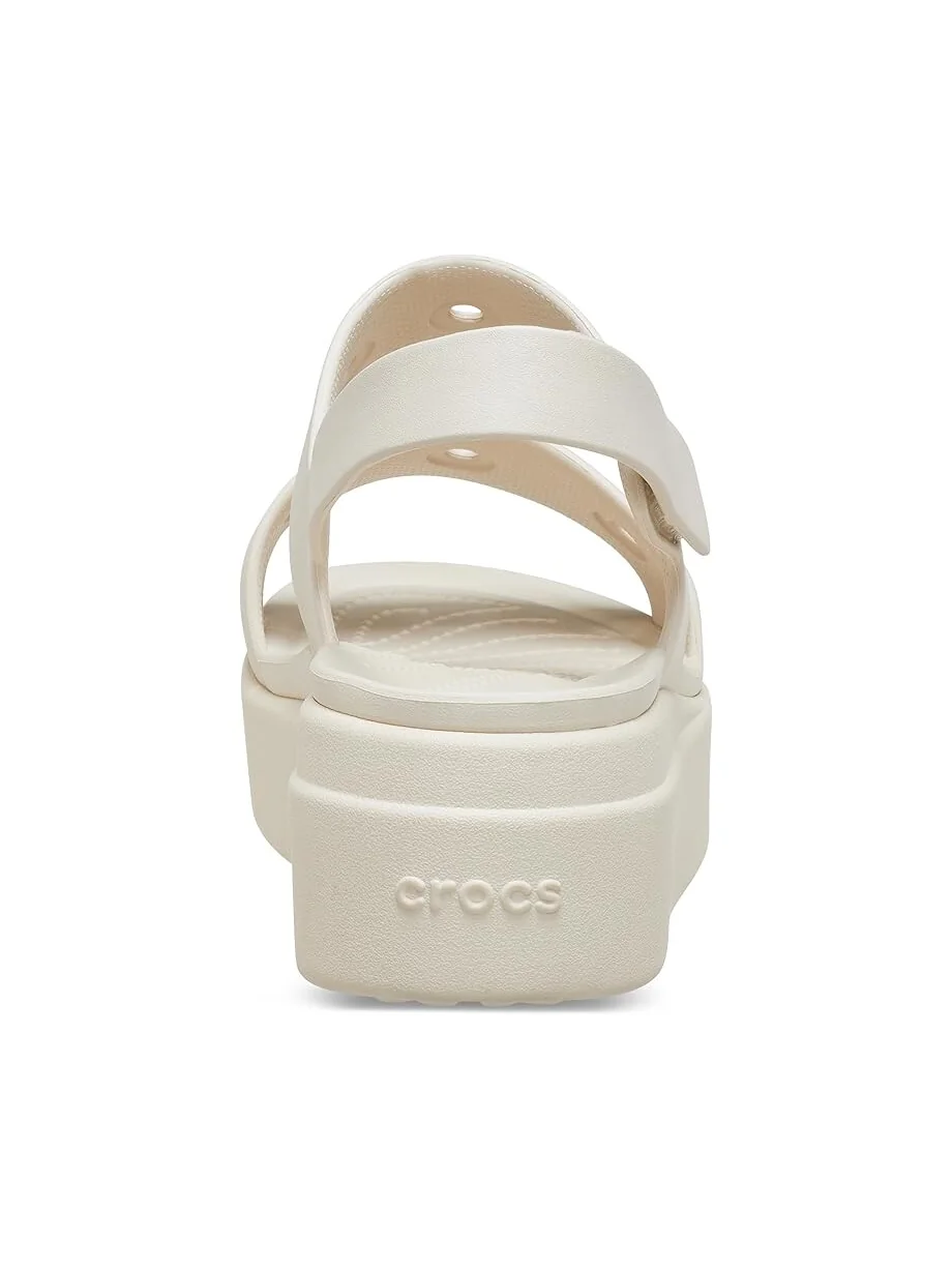 Сандалии Crocs Brooklyn 4U Low Wedges — изображение 5 из 7, штукатурка