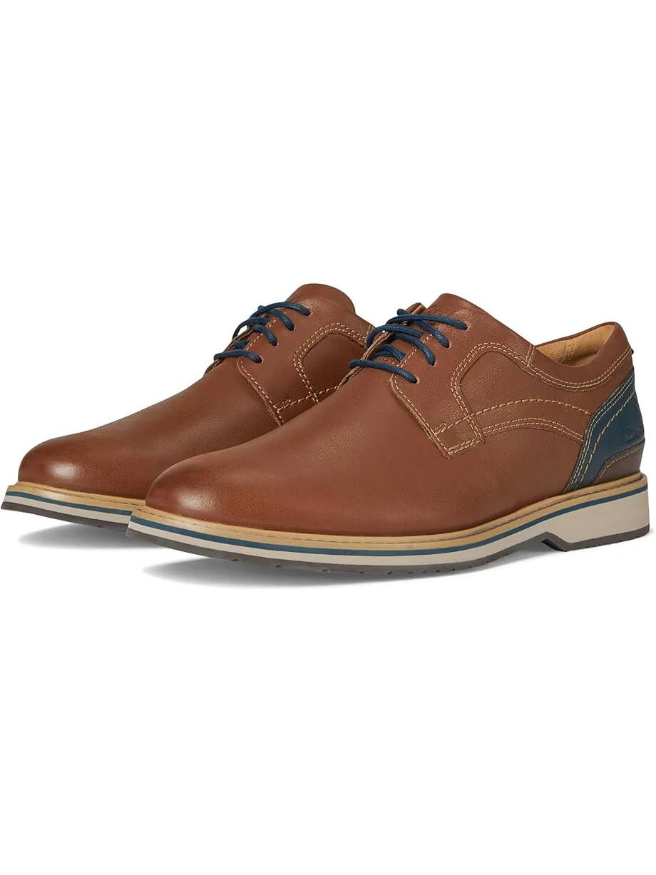 Оксфорды Clarks Monahan Plain — изображение 1 из 7, бежевый