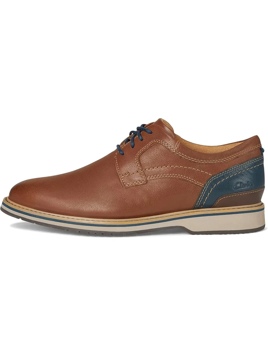 Оксфорды Clarks Monahan Plain — изображение 4 из 7, бежевый
