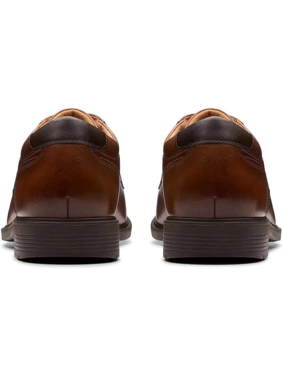 Оксфорды Clarks Eldredge Cap — изображение 5 из 6, темный бежевый