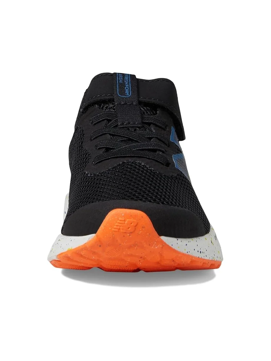 Кроссовки New Balance Kids Fresh Foam Arishi v4 Bungee Lace with Top Strap — изображение 3 из 6, черный/синий