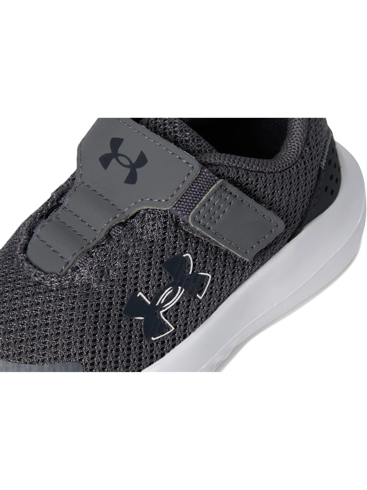 Кроссовки Under Armour Kids Infant Surge 4 Alternate Closure — изображение 6 из 7, антрацит