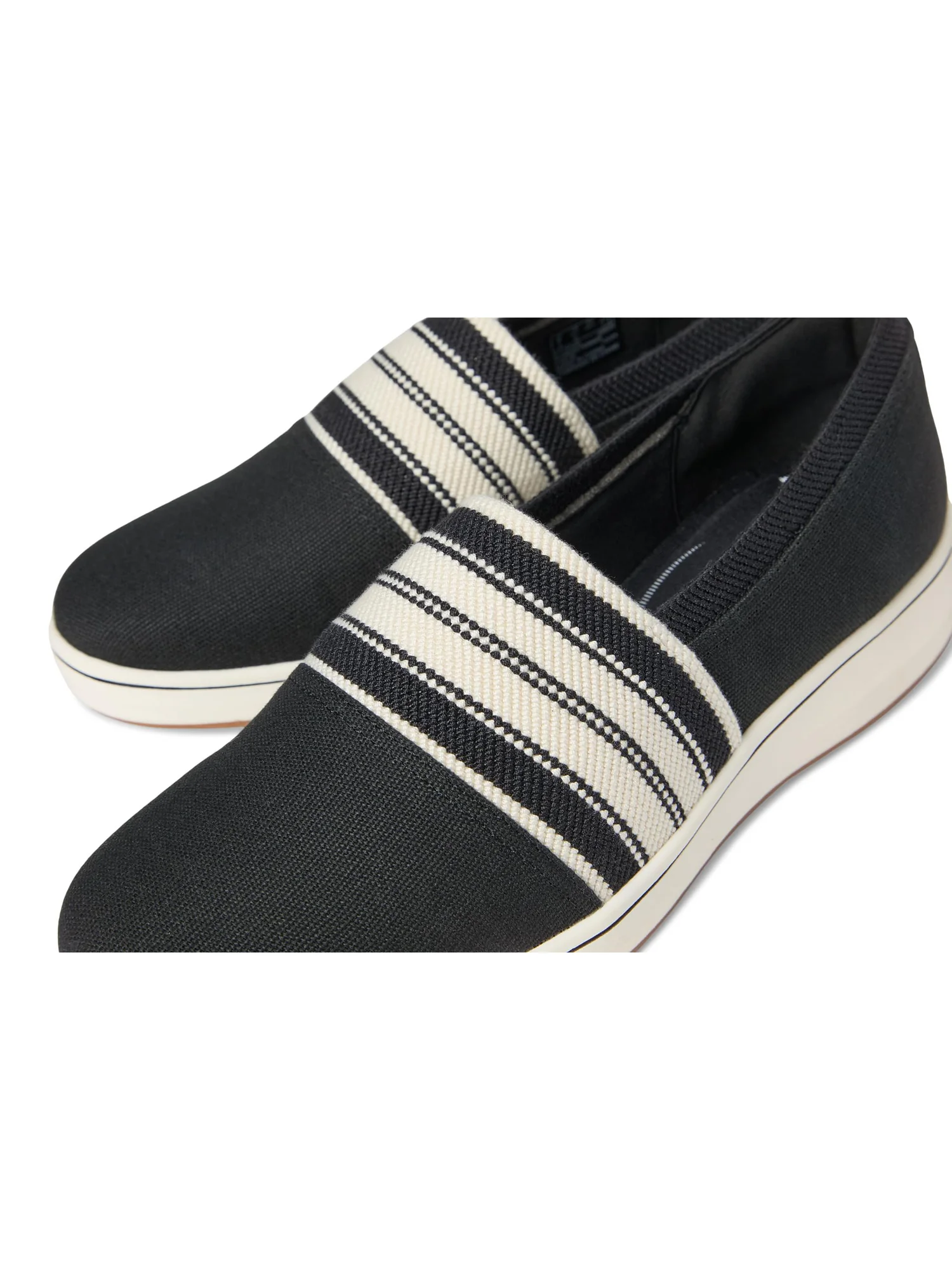 Кроссовки Clarks Breeze Sky Mist — изображение 6 из 7, черный