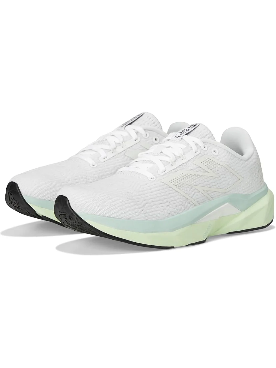 Кроссовки New Balance FuelCell Propel v5