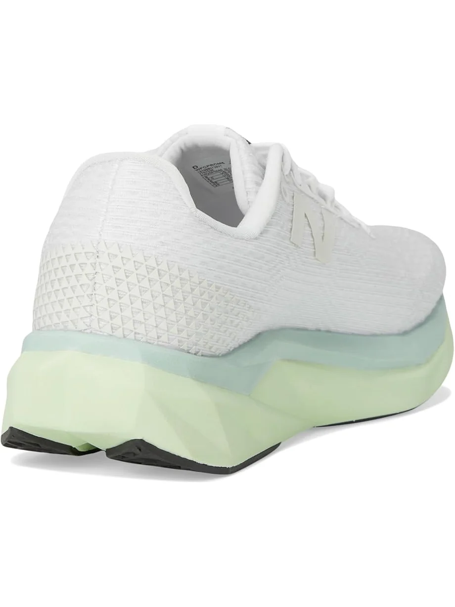 Кроссовки New Balance FuelCell Propel v5 — изображение 5 из 7, белый