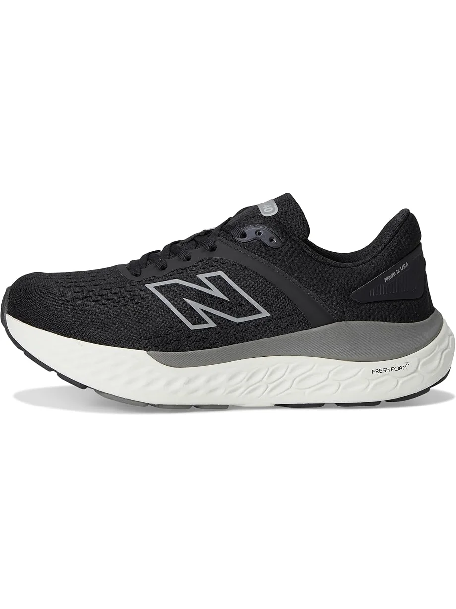 Кроссовки New Balance Fresh Foam X 1540v4 — изображение 4 из 7, черный/белый