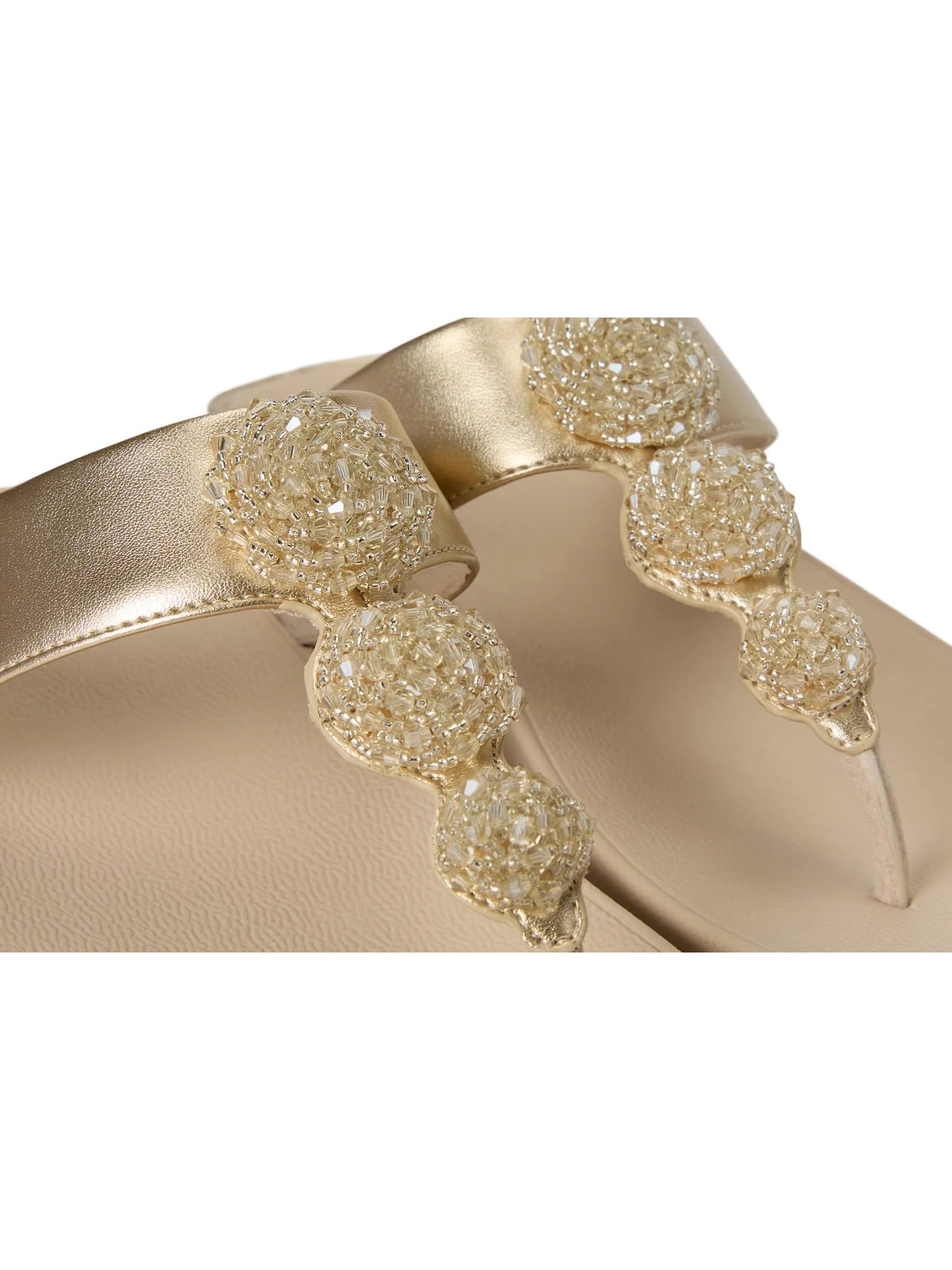 Сандалии FitFlop Fino Beadie-Button Metallic Toe-Post Sandals — изображение 6 из 7, платиновый