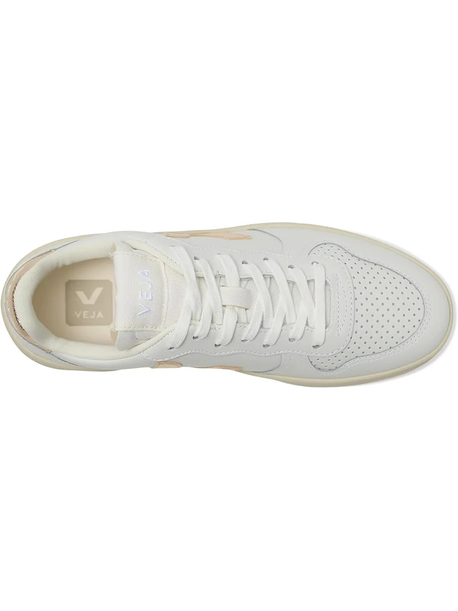 Кроссовки VEJA V-10 Prime — изображение 2 из 7, белый
