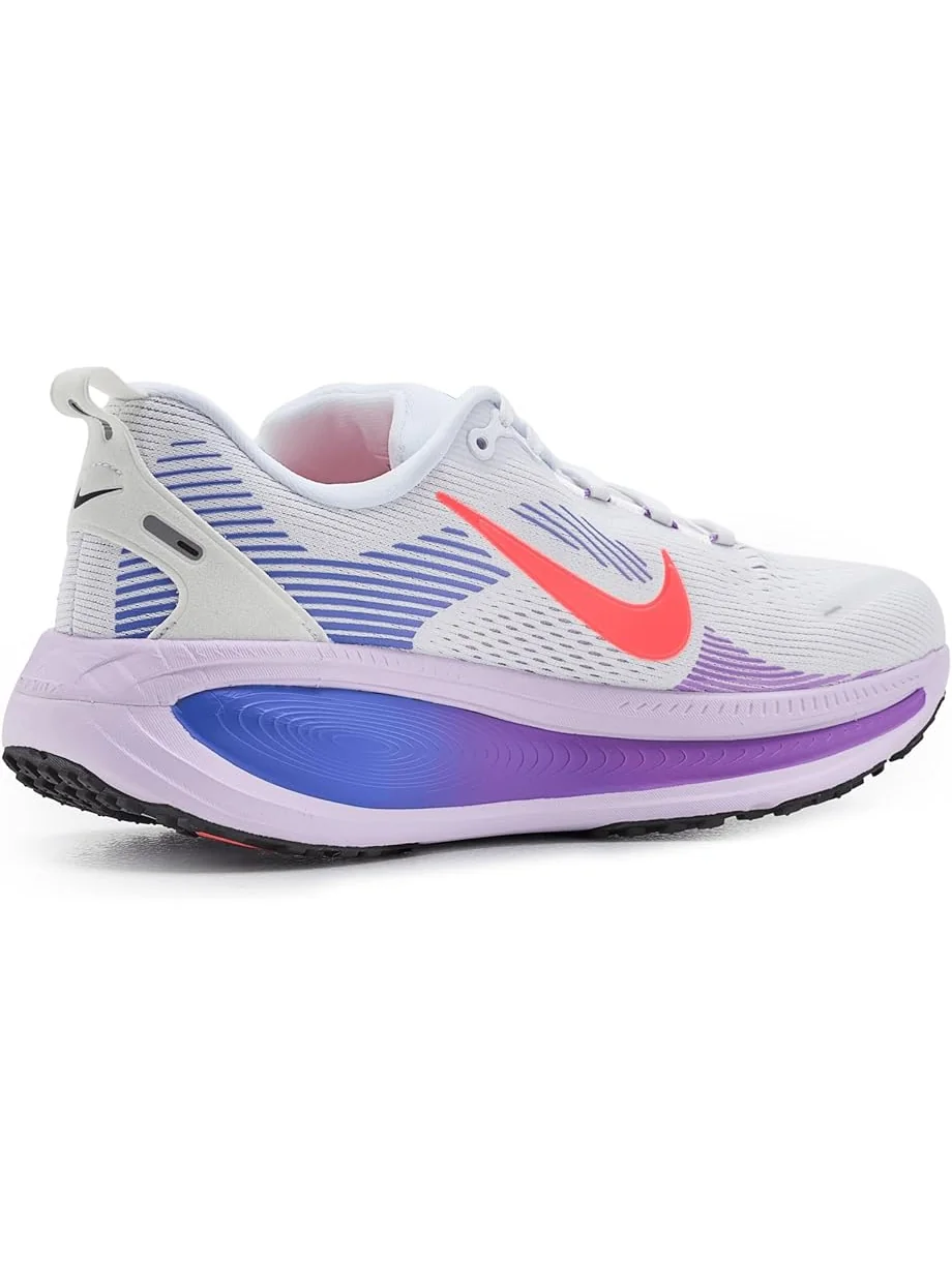 Женские кроссовки Nike Vomero 18 — изображение 3 из 7, белый//фиолетовый