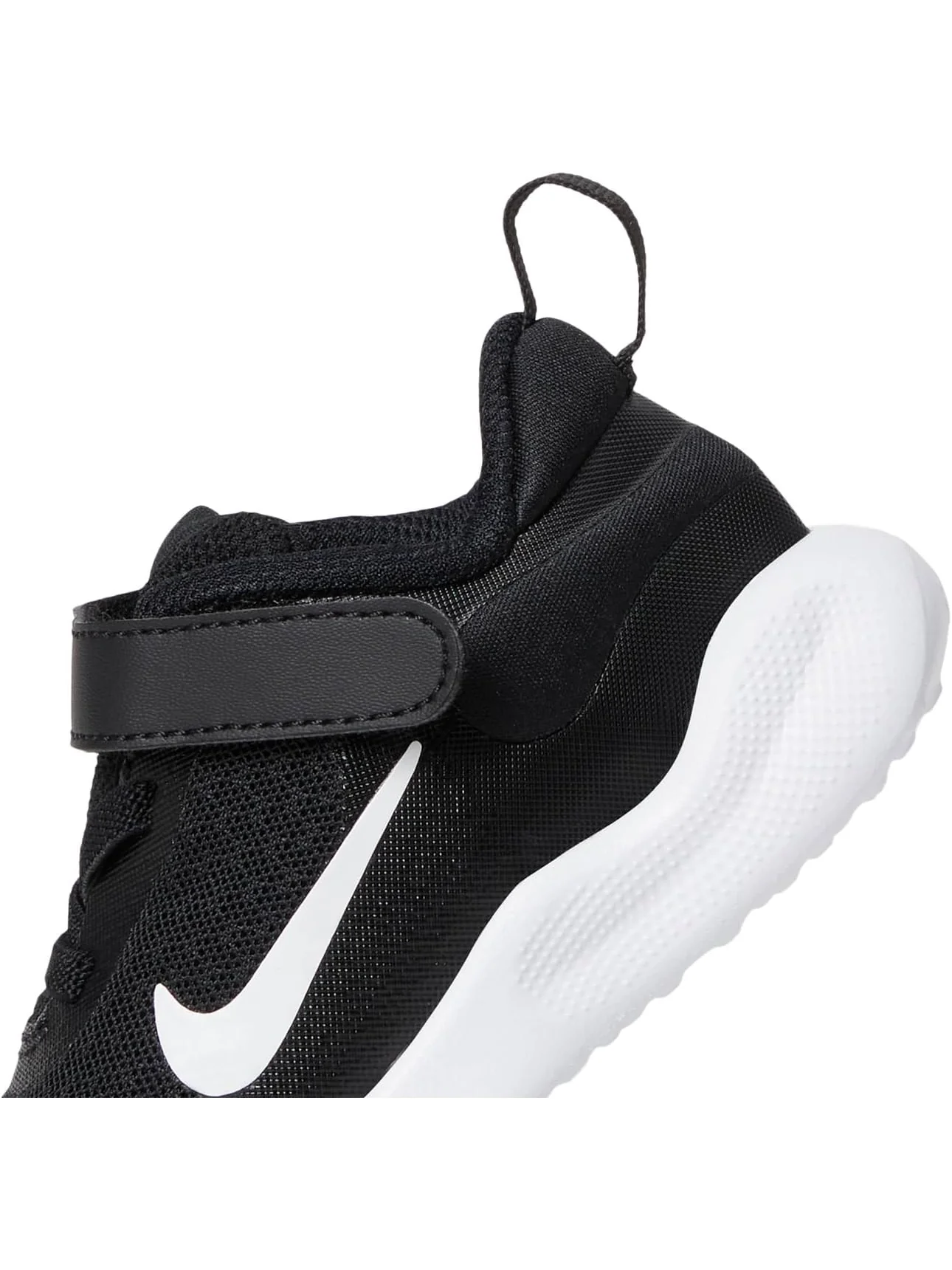 Кроссовки Nike Kids Revolution 7 — изображение 6 из 7, черный/белый/белый