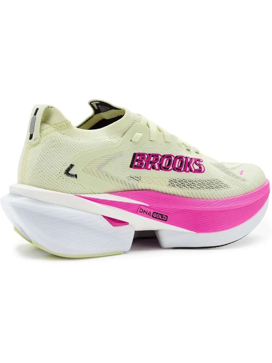 Женские кроссовки Brooks Hyperion Max 3 — изображение 3 из 7, розовый/черный