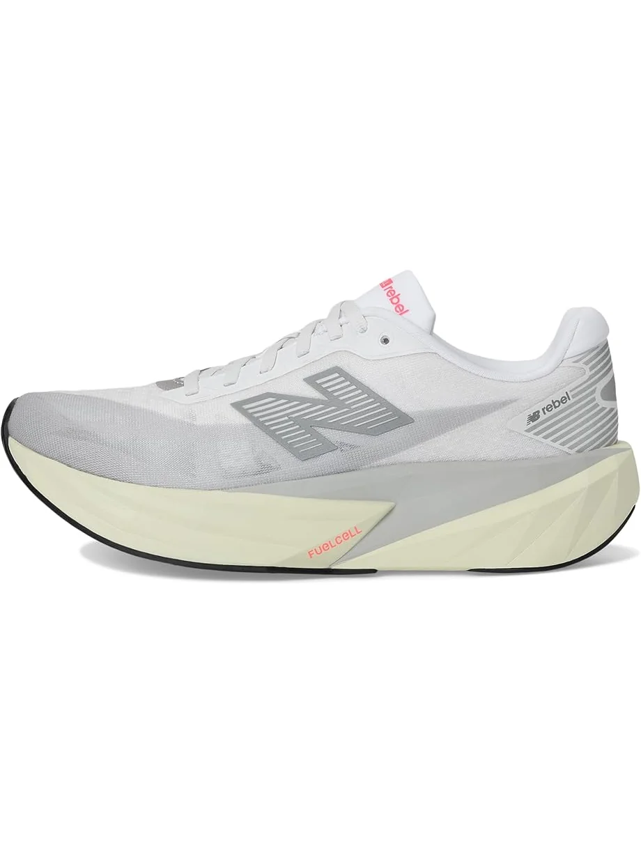Кроссовки New Balance FuelCell Rebel v5 — изображение 4 из 7, белый