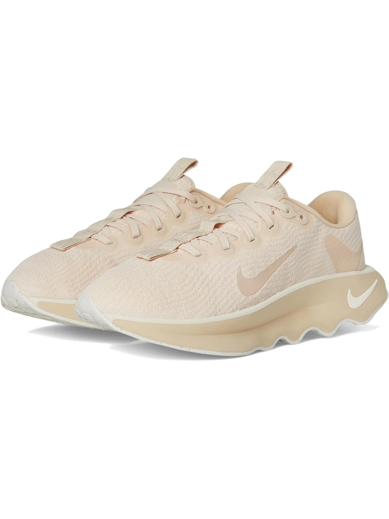 Кроссовки Nike Motiva