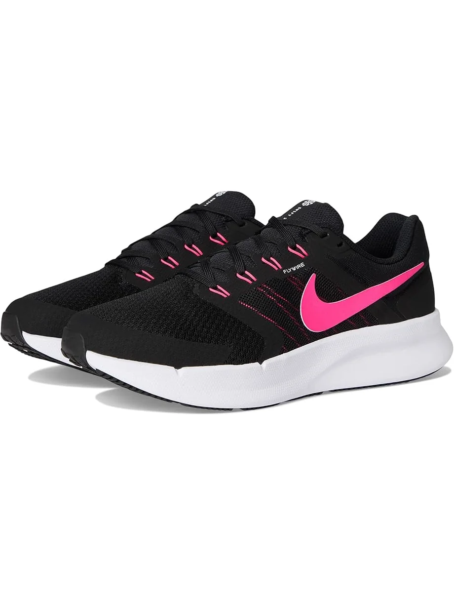 Женские кроссовки Nike Run Swift 3