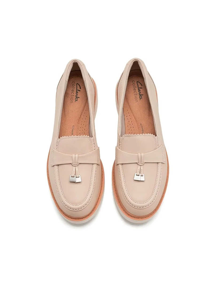 Женские лоферы Clarks Westlynn Bella — изображение 2 из 7, кремовый