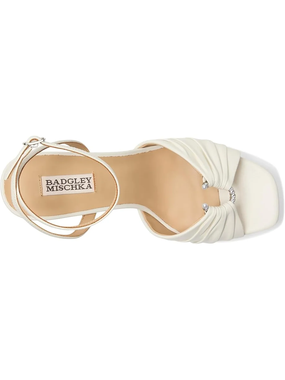 Женские туфли Badgley Mischka Veda — изображение 2 из 7, белый