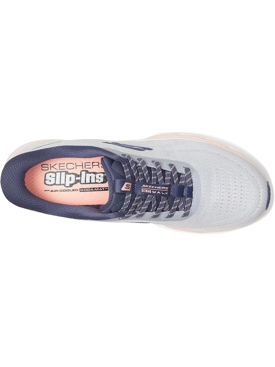 Женские кроссовки SKECHERS Performance Go Walk Glide Step 2.0 Maria Hands Free Slip-Ins — изображение 2 из 7, синий/розовый