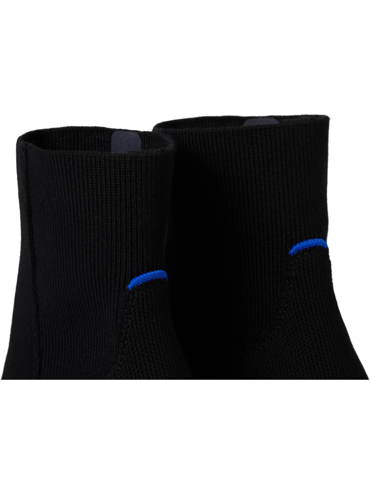 Ботинки Rothy's Women's The Classic Boots — изображение 6 из 7, черный